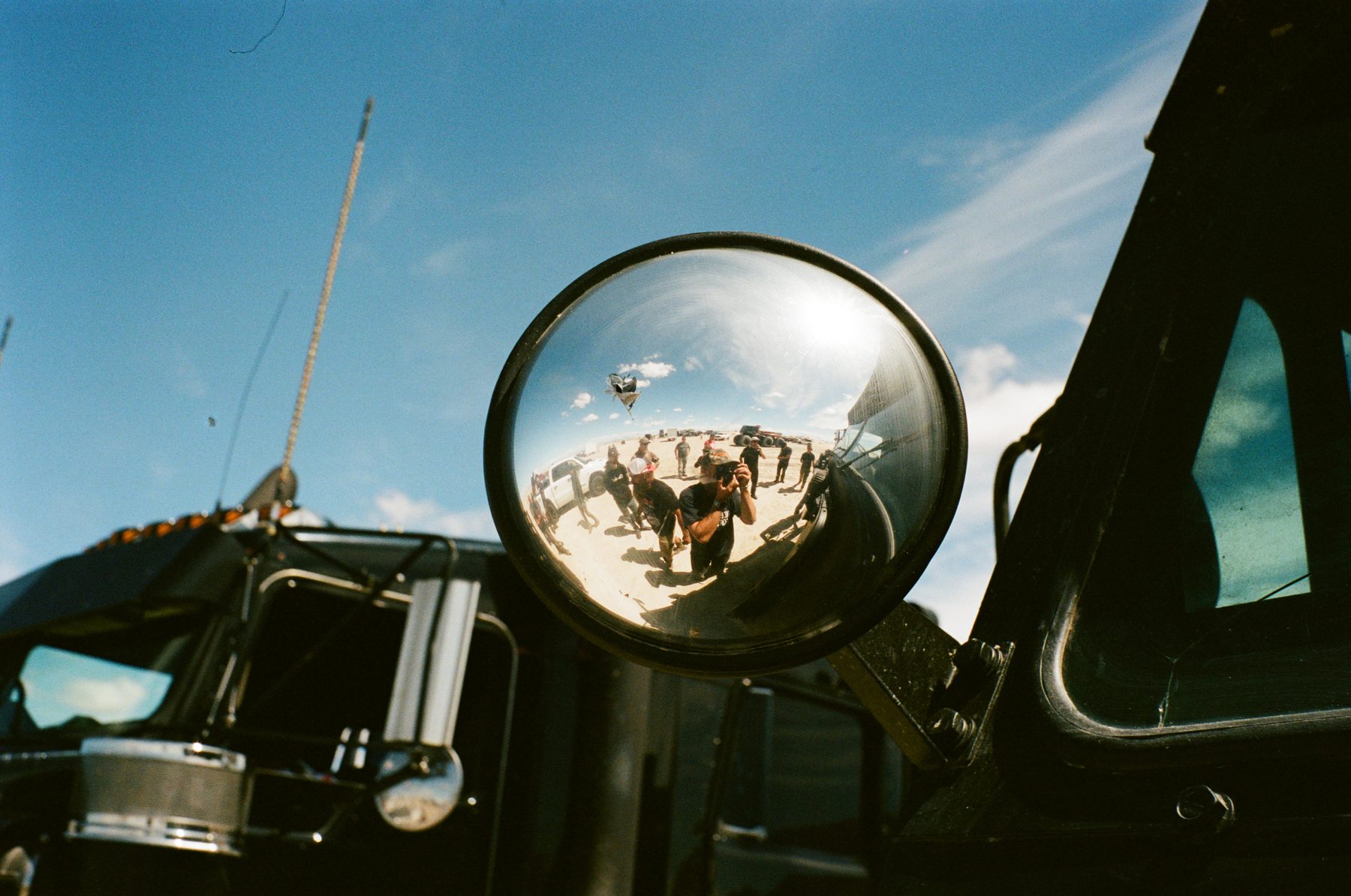 Behind the scenes photograph 87