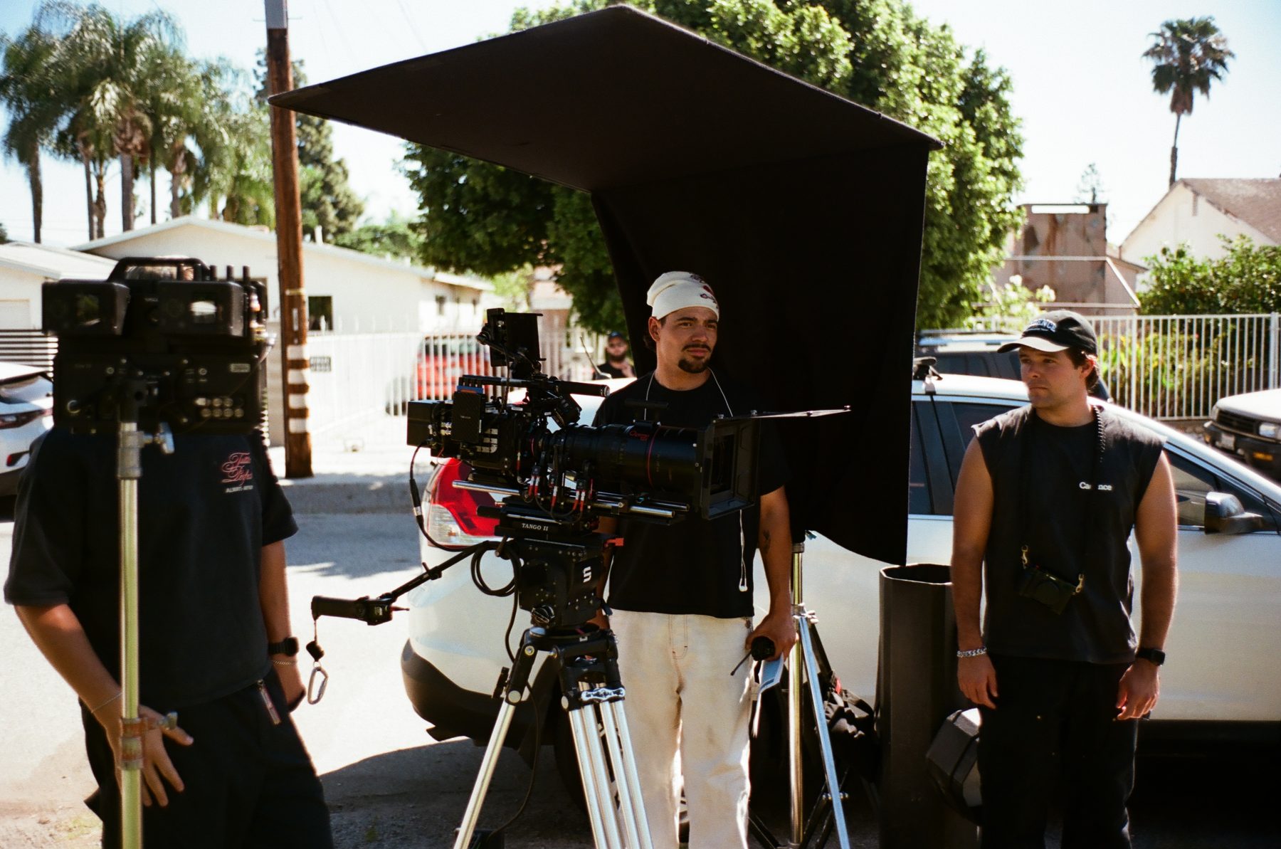 Behind the scenes photograph 144
